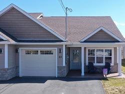 83 Thistle Street Falmouth, NS B0P 1L0