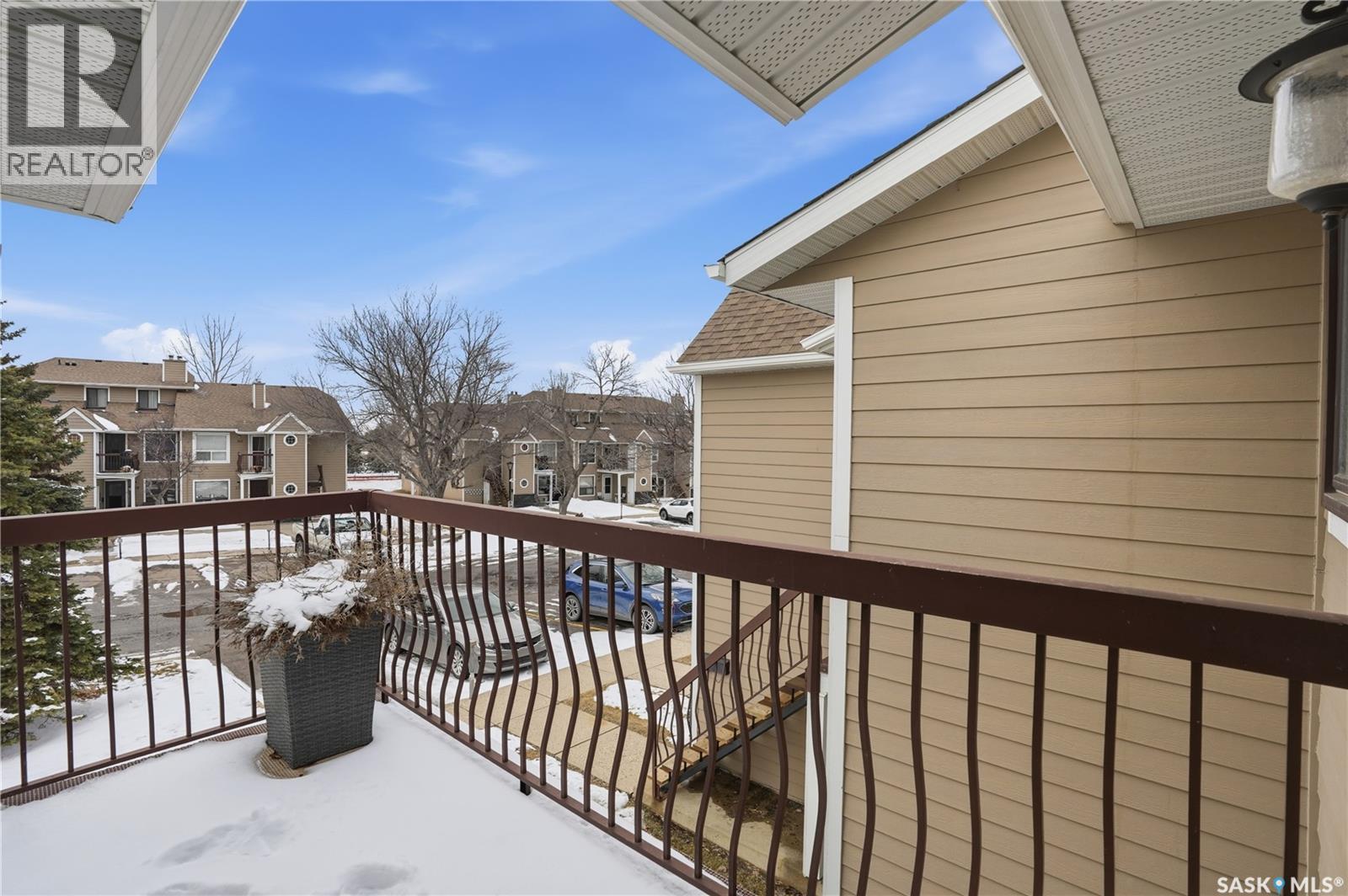 118 Cedar Meadow Drive, Regina, SK - Outdoor With Exterior