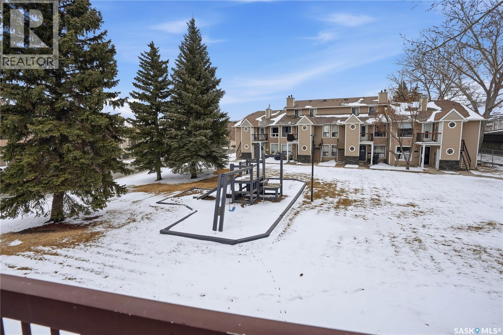 118 Cedar Meadow Drive, Regina, SK - Outdoor