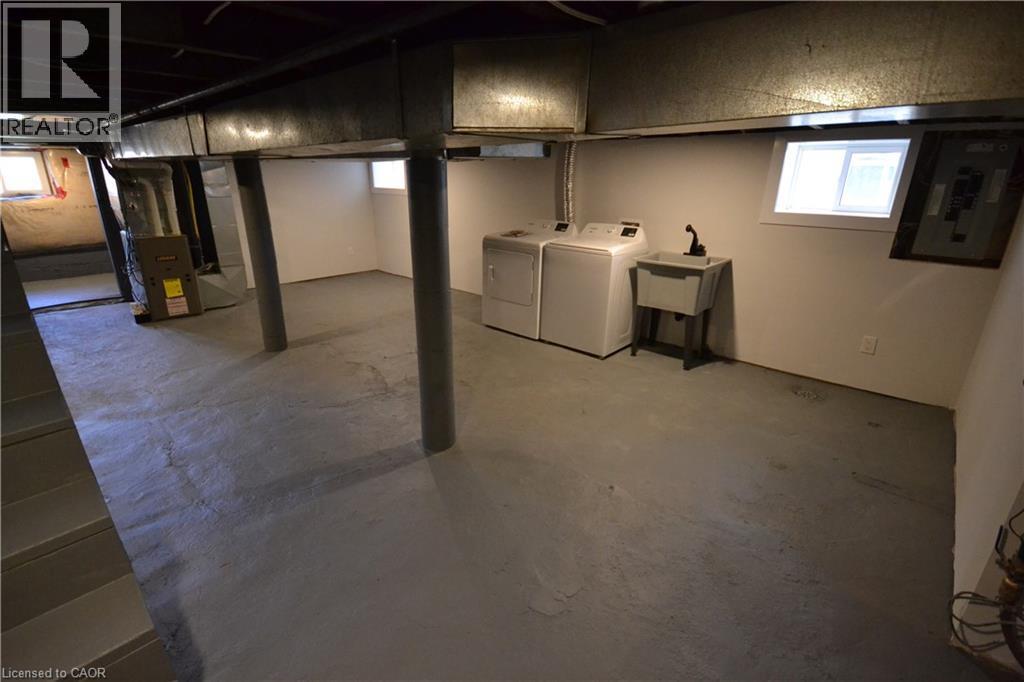 151 London Street N, Hamilton, ON - Indoor Photo Showing Basement