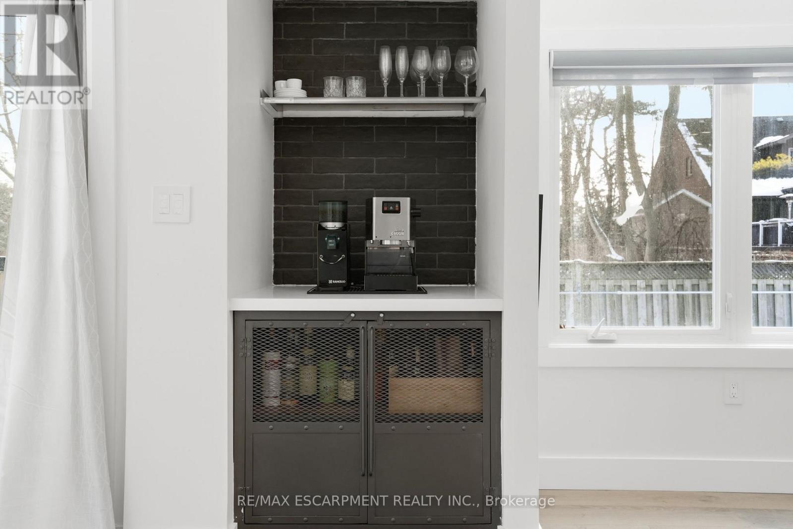 29 Pinewood Trail, Mississauga, ON -