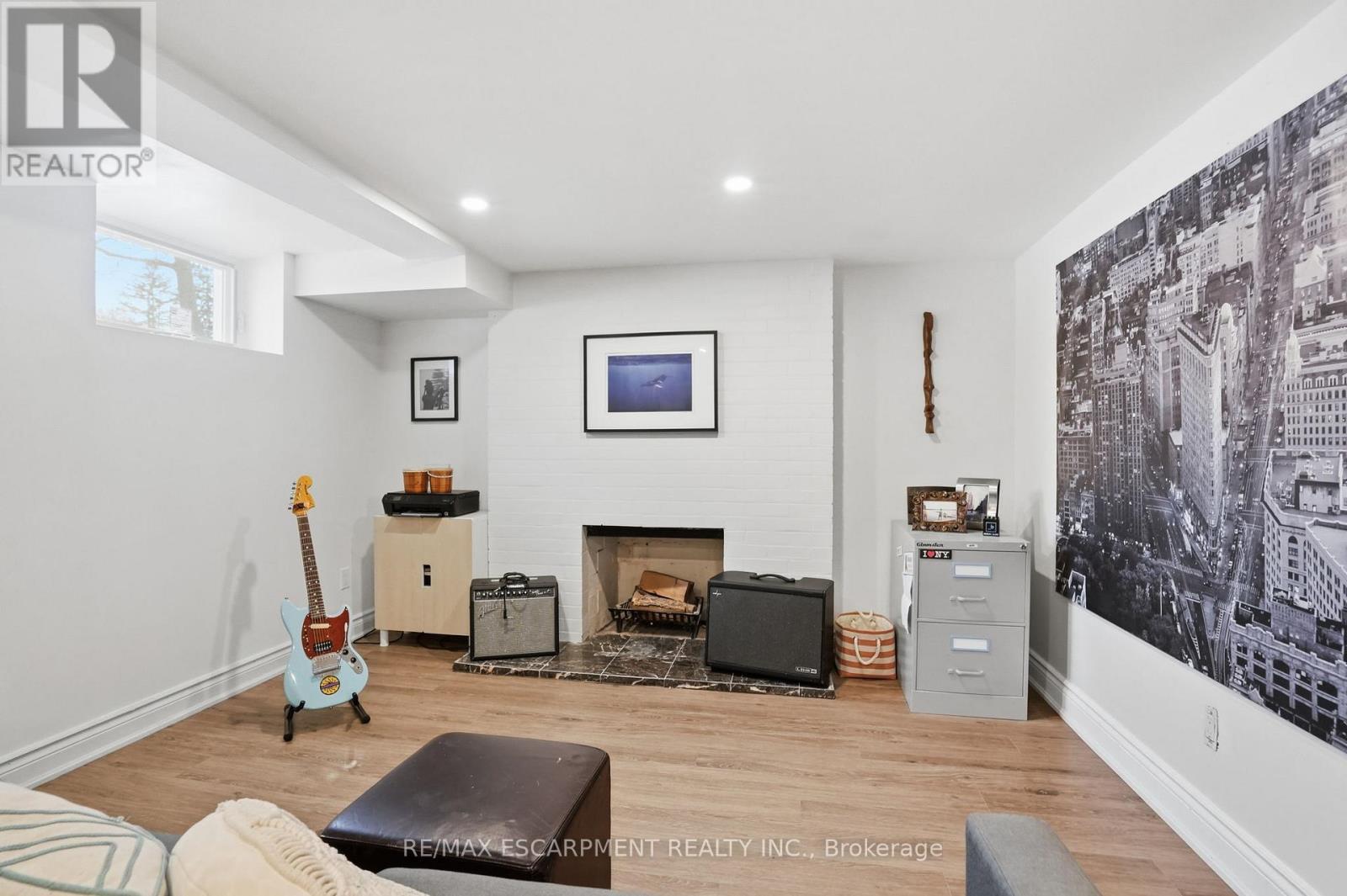 29 Pinewood Trail, Mississauga, ON - Indoor