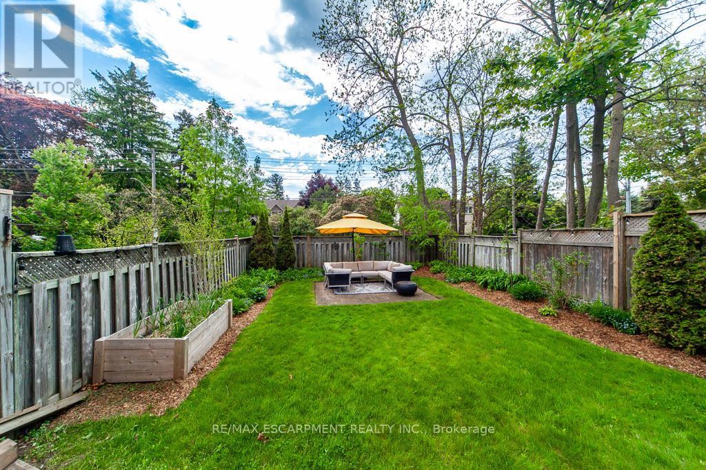 29 Pinewood Trail, Mississauga, ON - Outdoor With Backyard