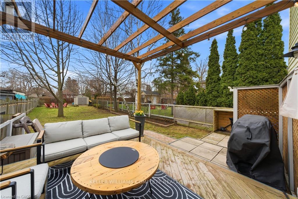 191 Bell Avenue, Hamilton, ON - Outdoor With Deck Patio Veranda