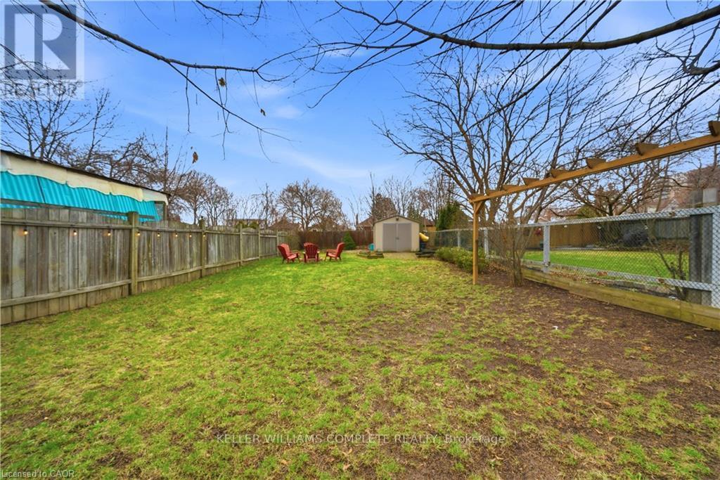 191 Bell Avenue, Hamilton, ON - Outdoor With Backyard