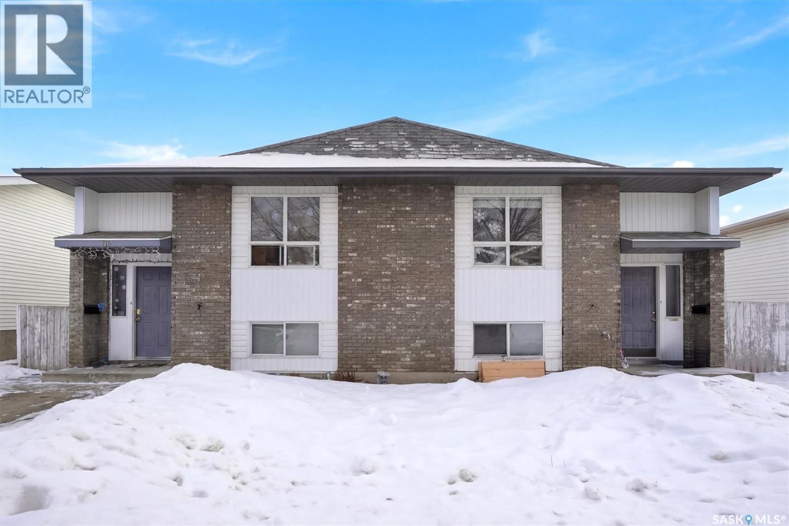 114 - 116 Barber Crescent, Saskatoon, SK - Outdoor With Facade