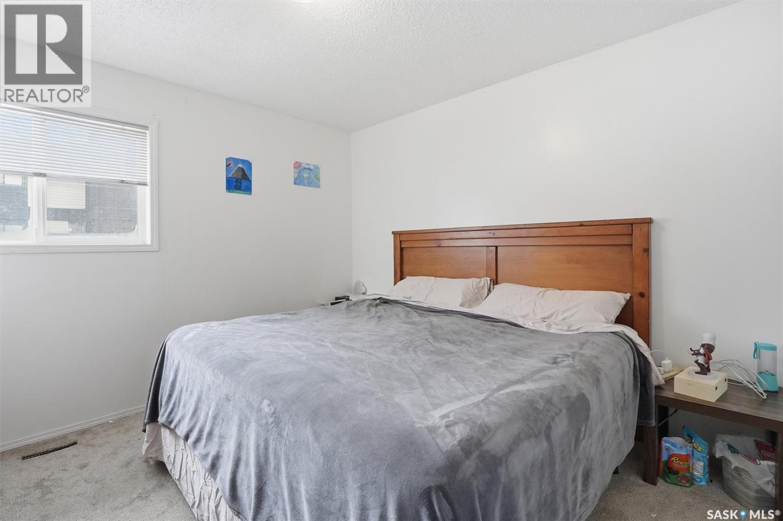 114 - 116 Barber Crescent, Saskatoon, SK - Indoor Photo Showing Bedroom