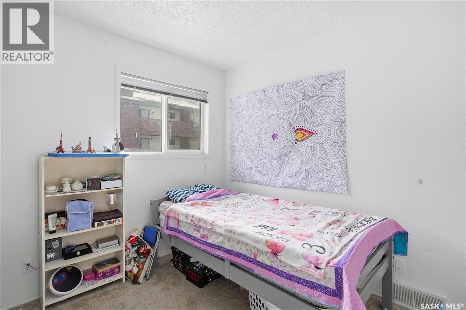 114 - 116 Barber Crescent, Saskatoon, SK - Indoor Photo Showing Bedroom