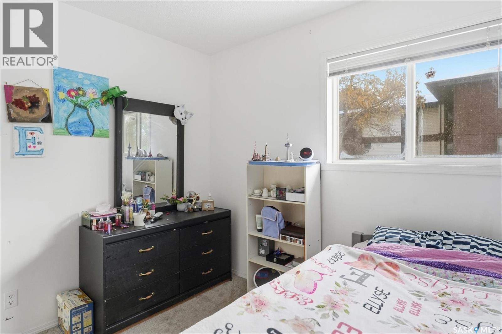 114 - 116 Barber Crescent, Saskatoon, SK - Indoor Photo Showing Bedroom