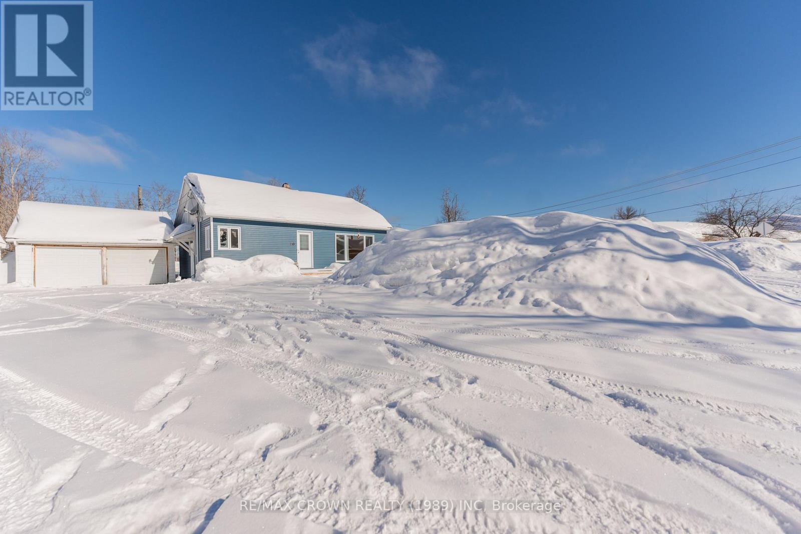 30 Pine Crescent, Kapuskasing, ON - Outdoor
