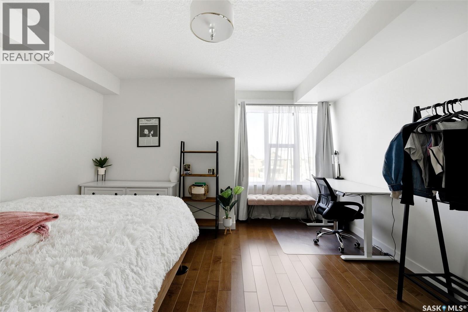 312 5301 Universal Crescent, Regina, SK - Indoor Photo Showing Bedroom
