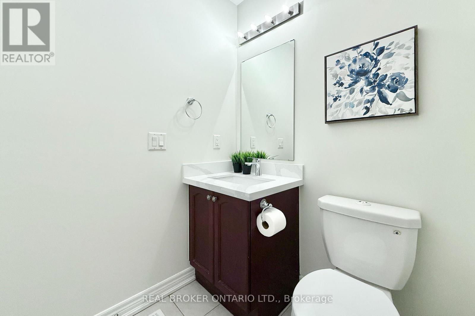 Shared Full Bathroom on 2nd Floor - 9525 Ninth Line, Markham, ON - Indoor Photo Showing Bathroom