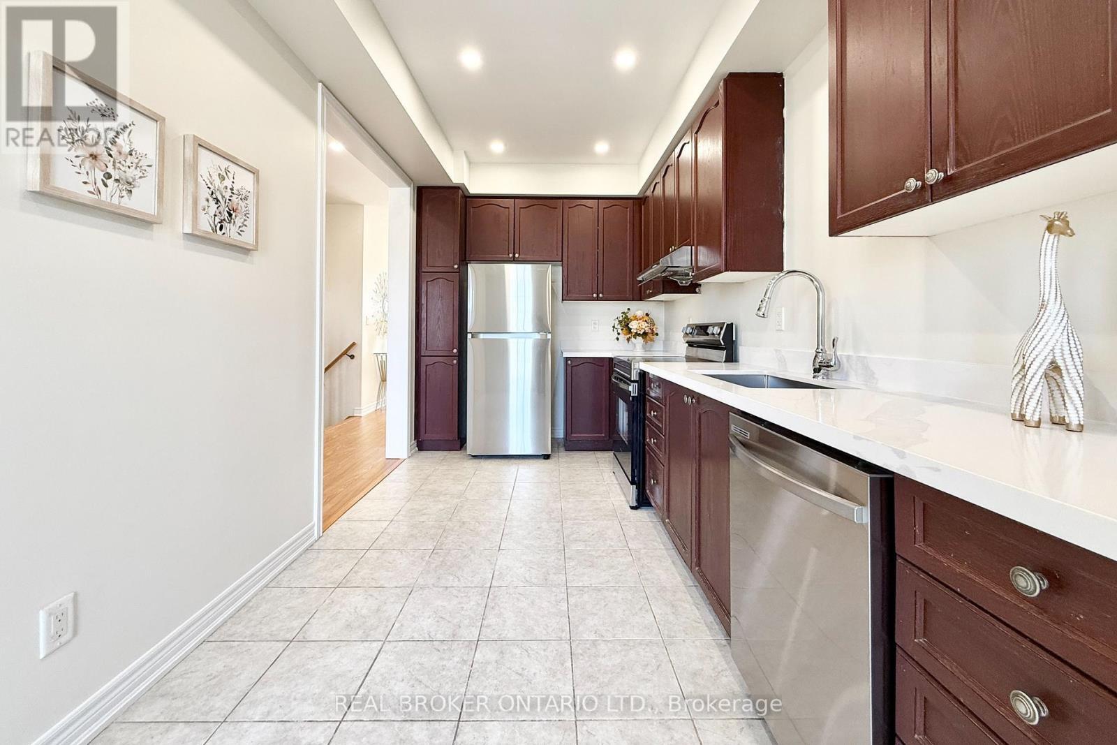 9525 Ninth Line, Markham, ON - Indoor Photo Showing Kitchen With Upgraded Kitchen