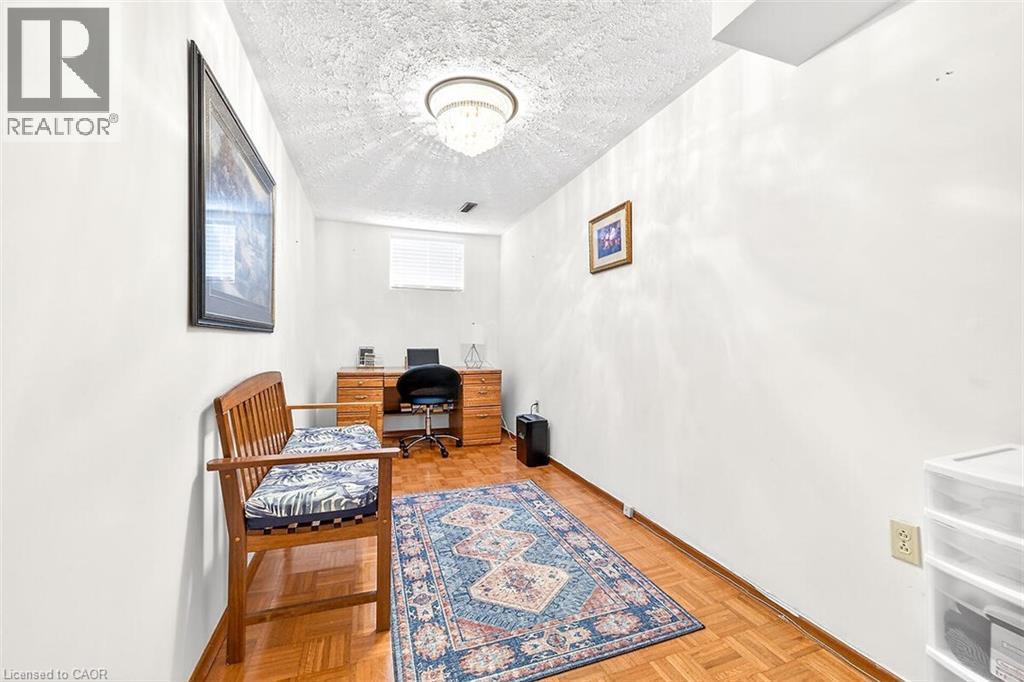 344 Enfield Road, Burlington, ON - Indoor Photo Showing Other Room