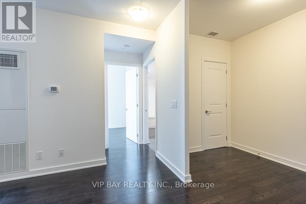 Nw817 - 9201 Yonge Street, Richmond Hill, ON - Indoor Photo Showing Other Room