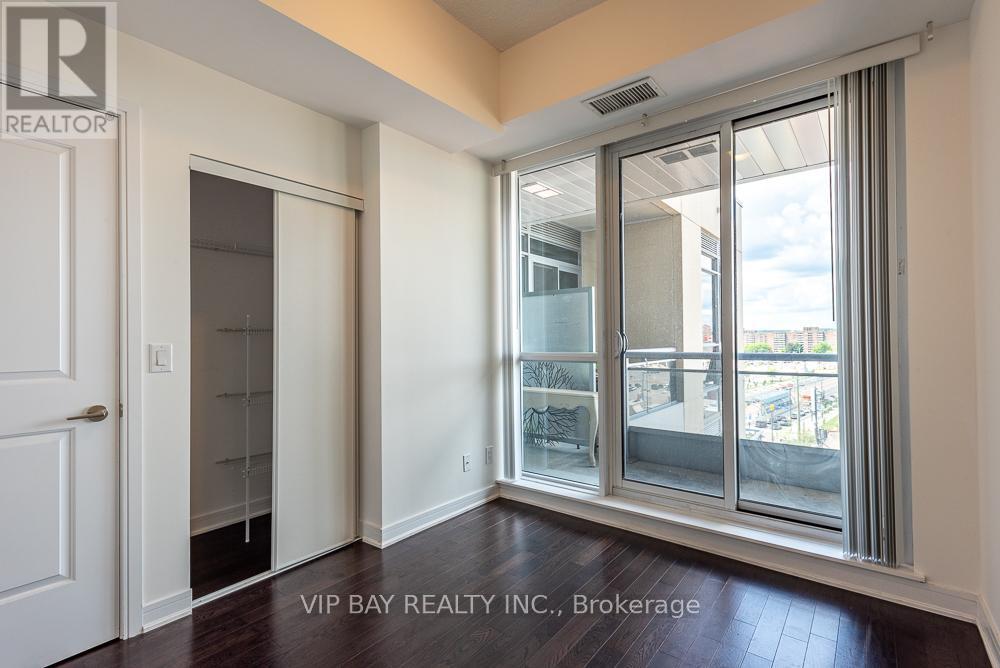 Nw817 - 9201 Yonge Street, Richmond Hill, ON - Indoor Photo Showing Other Room