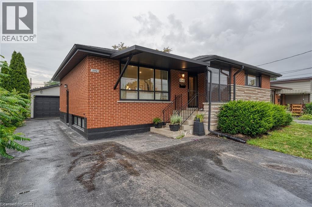 1141 Mohawk Road E, Hamilton, ON - Outdoor