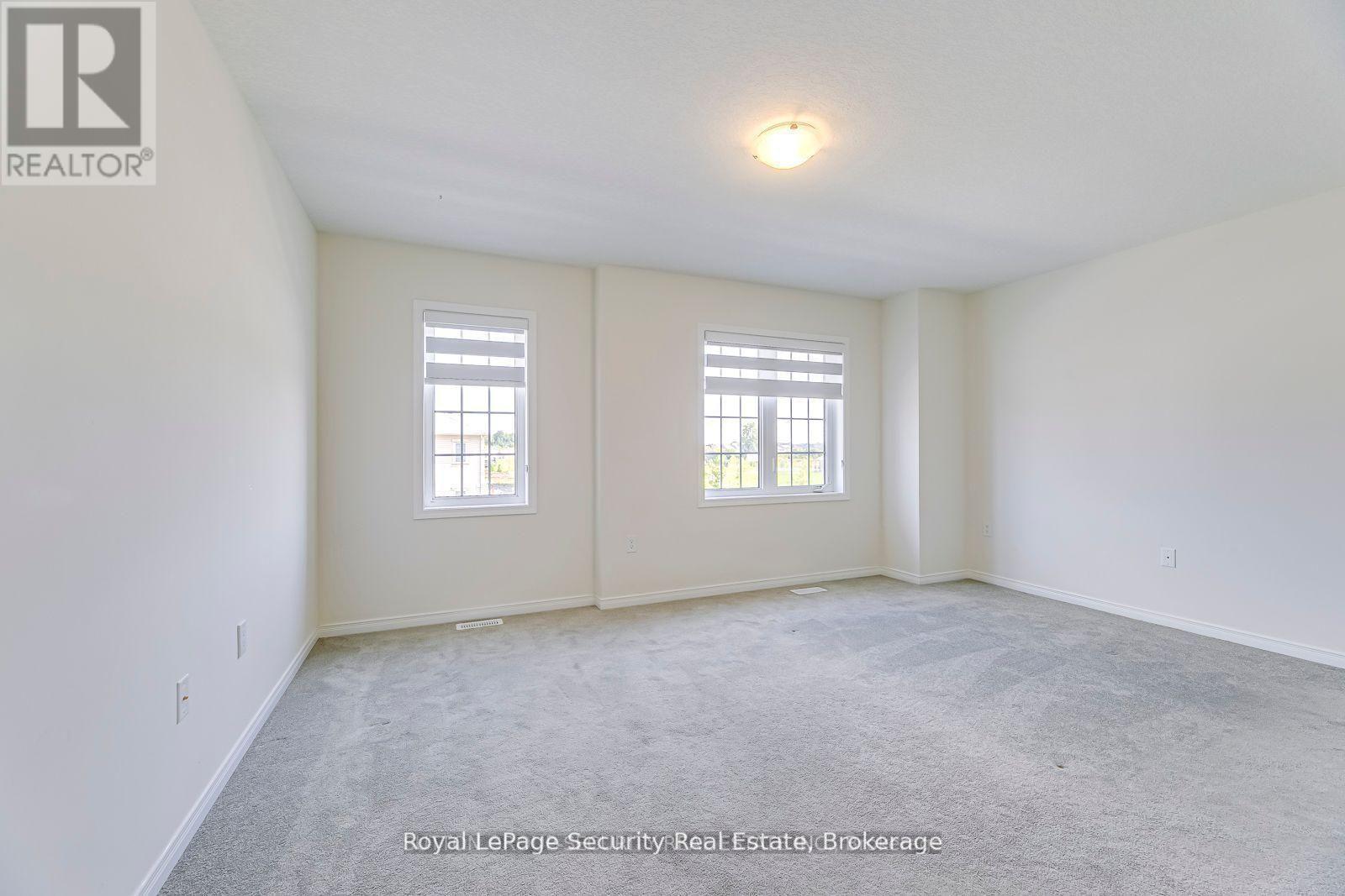 30 Witteveen Drive, Brantford, ON - Indoor Photo Showing Other Room