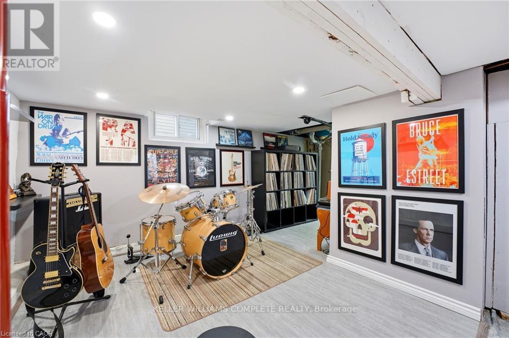 547 Cochrane Road, Hamilton, ON - Indoor Photo Showing Other Room