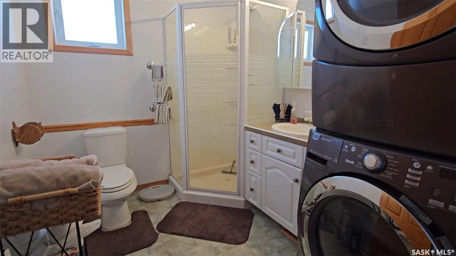 47 Ferguson Bay, Webb Rm No. 138, SK - Indoor Photo Showing Laundry Room