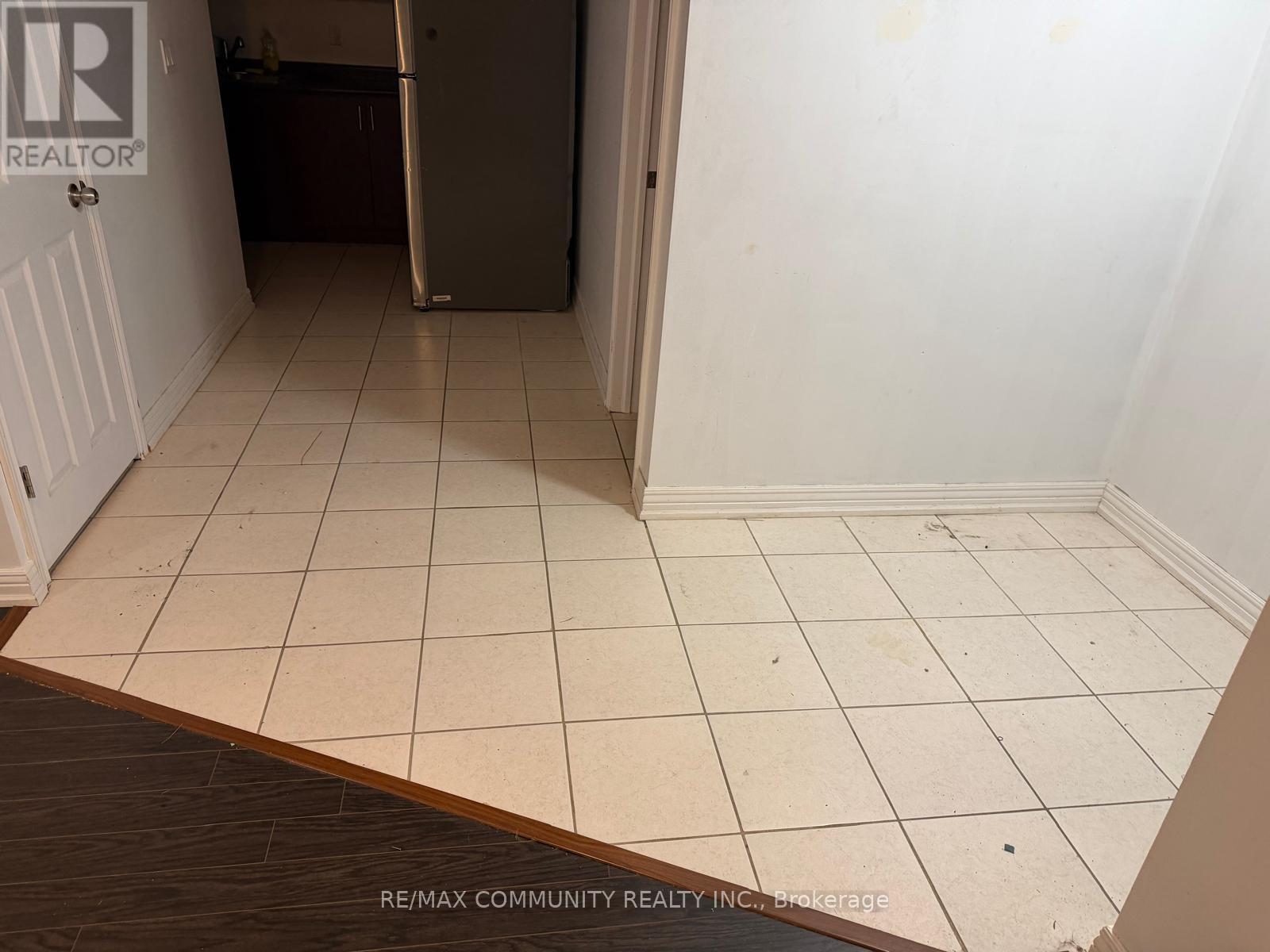 8 Terry Fox Street, Markham, ON - Indoor Photo Showing Other Room