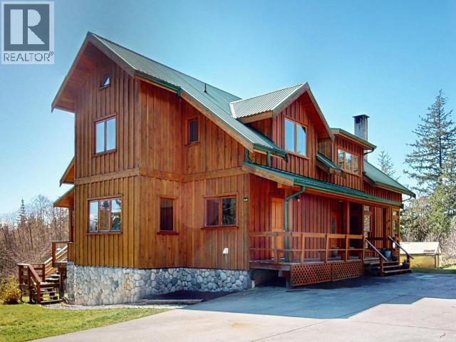 3749 Highway 101, Powell River, BC - Outdoor With Exterior