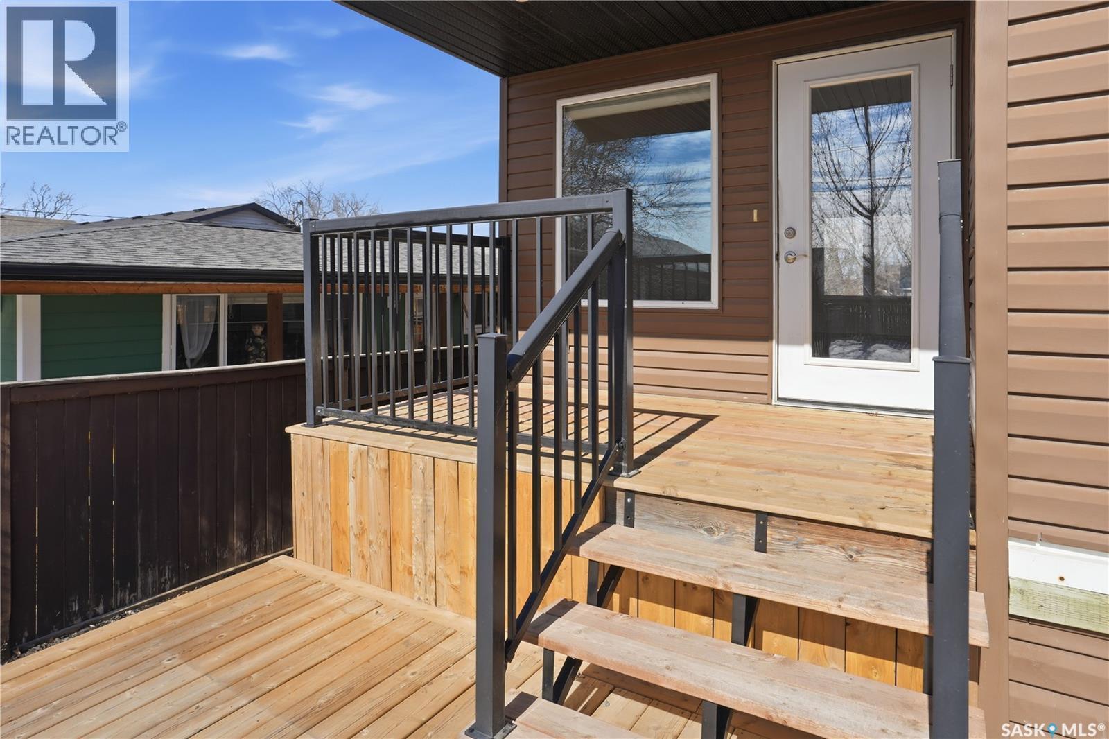 432 3Rd Avenue W, Unity, SK - Outdoor With Deck Patio Veranda With Exterior