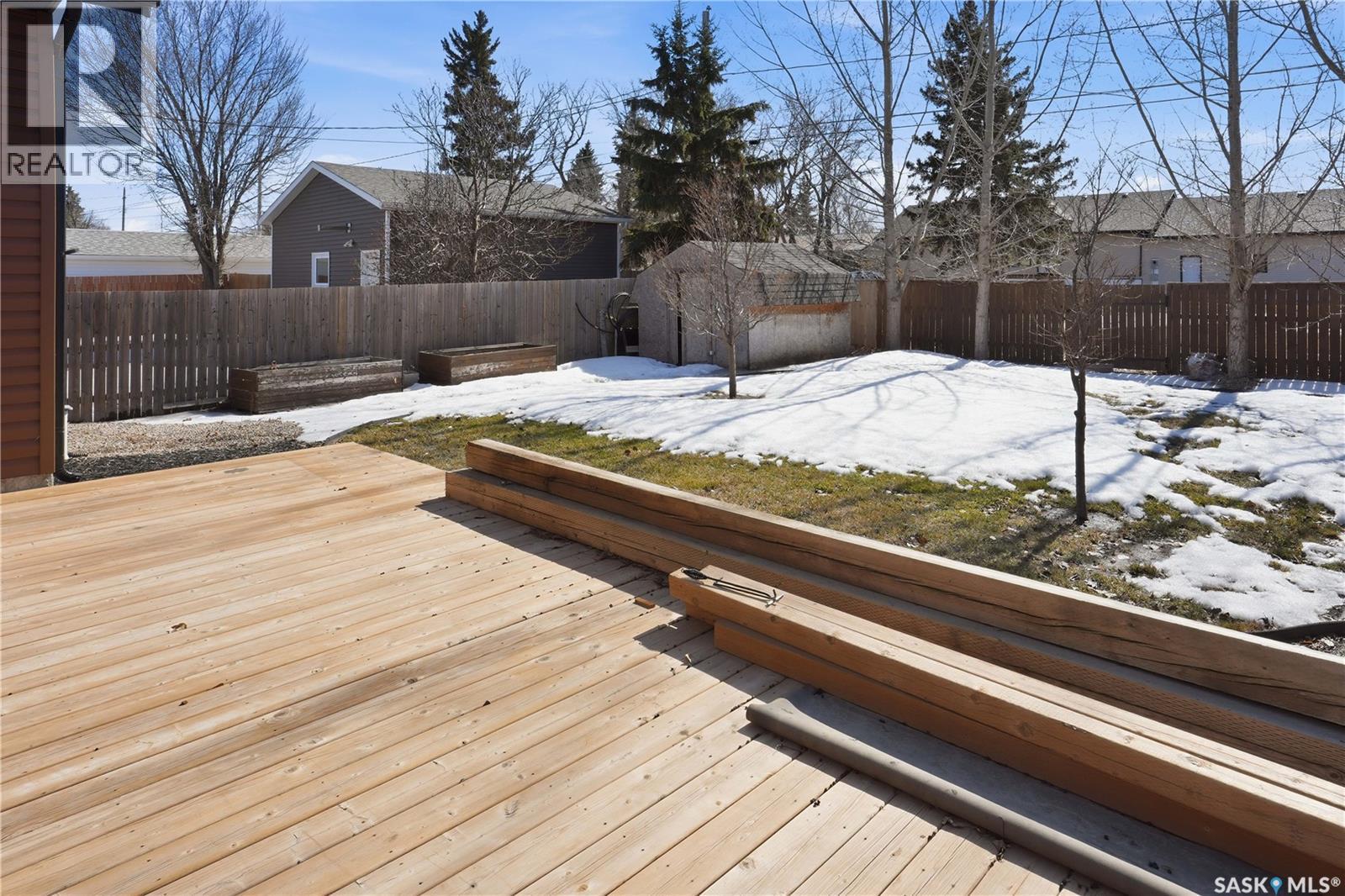 432 3Rd Avenue W, Unity, SK - Outdoor With Deck Patio Veranda