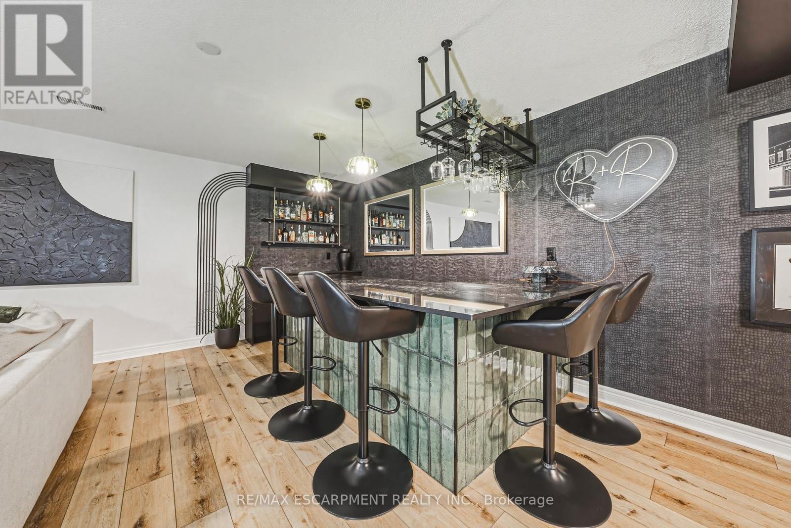 980 Glen View Avenue, Burlington, ON - Indoor Photo Showing Dining Room