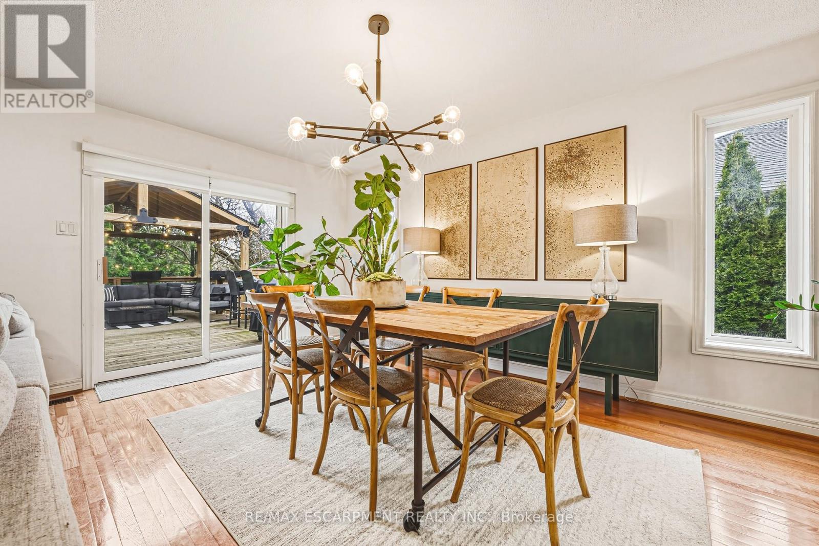 980 Glen View Avenue, Burlington, ON - Indoor Photo Showing Dining Room