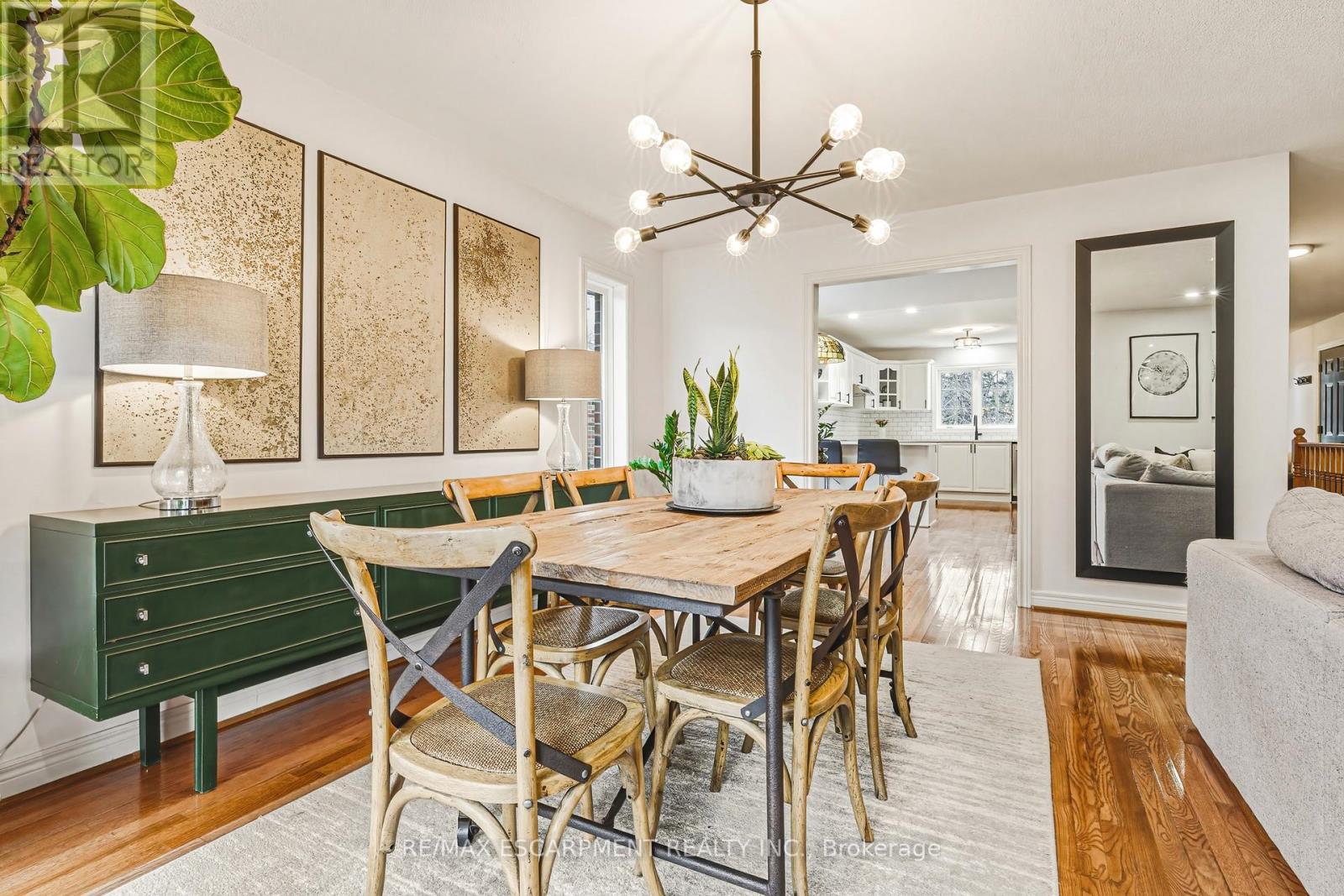 980 Glen View Avenue, Burlington, ON - Indoor Photo Showing Dining Room