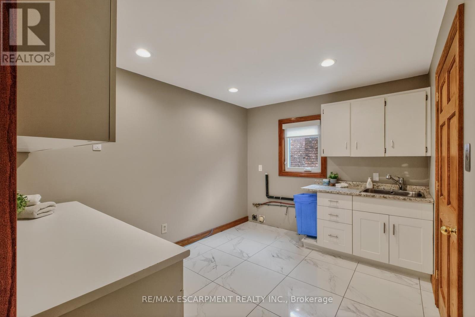 41 Candor Crescent, Hamilton, ON - Indoor