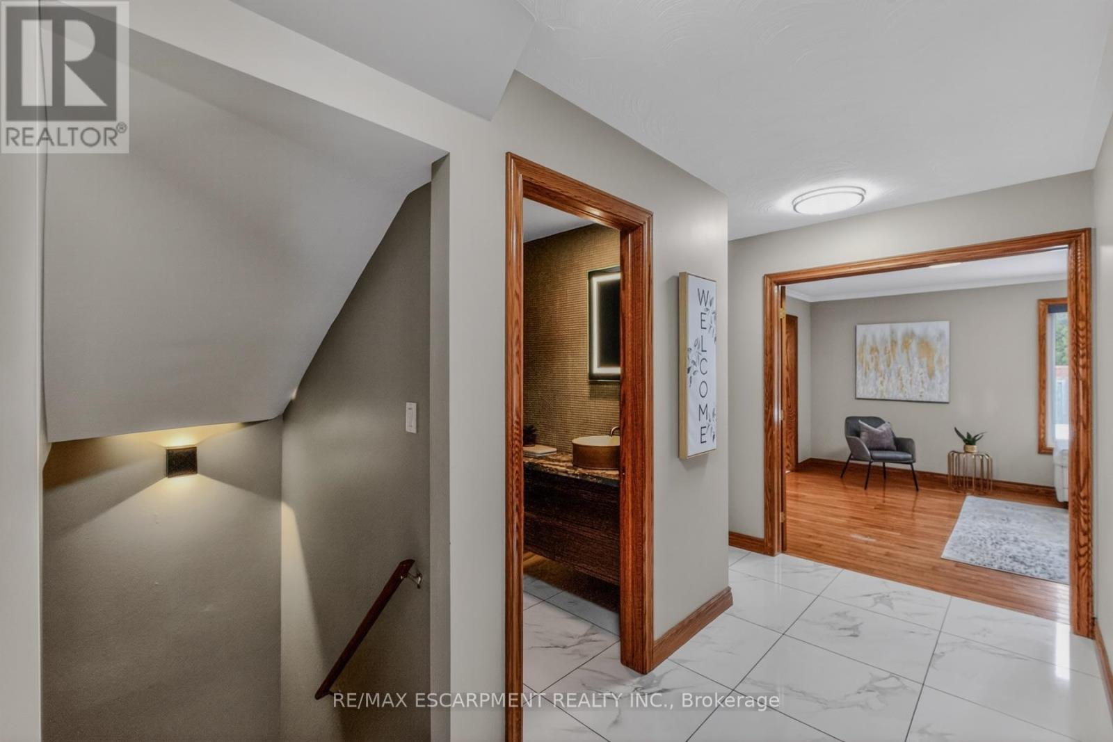 41 Candor Crescent, Hamilton, ON - Indoor Photo Showing Other Room