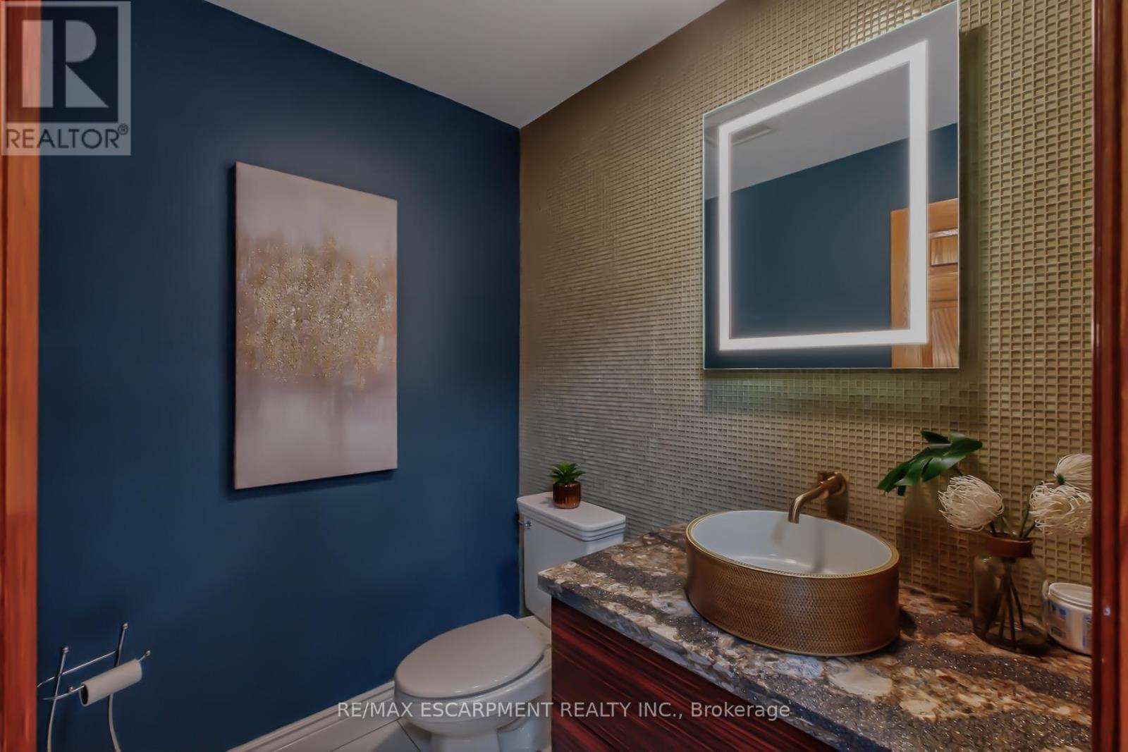 41 Candor Crescent, Hamilton, ON - Indoor Photo Showing Bathroom