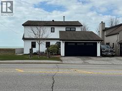 198 ROBSON ROAD Leamington, ON N8H 5R1