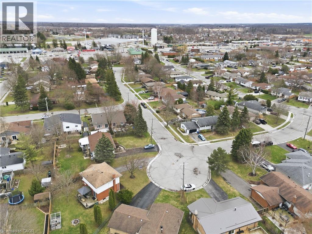 102 Dundee Drive, Caledonia, ON - Outdoor With View