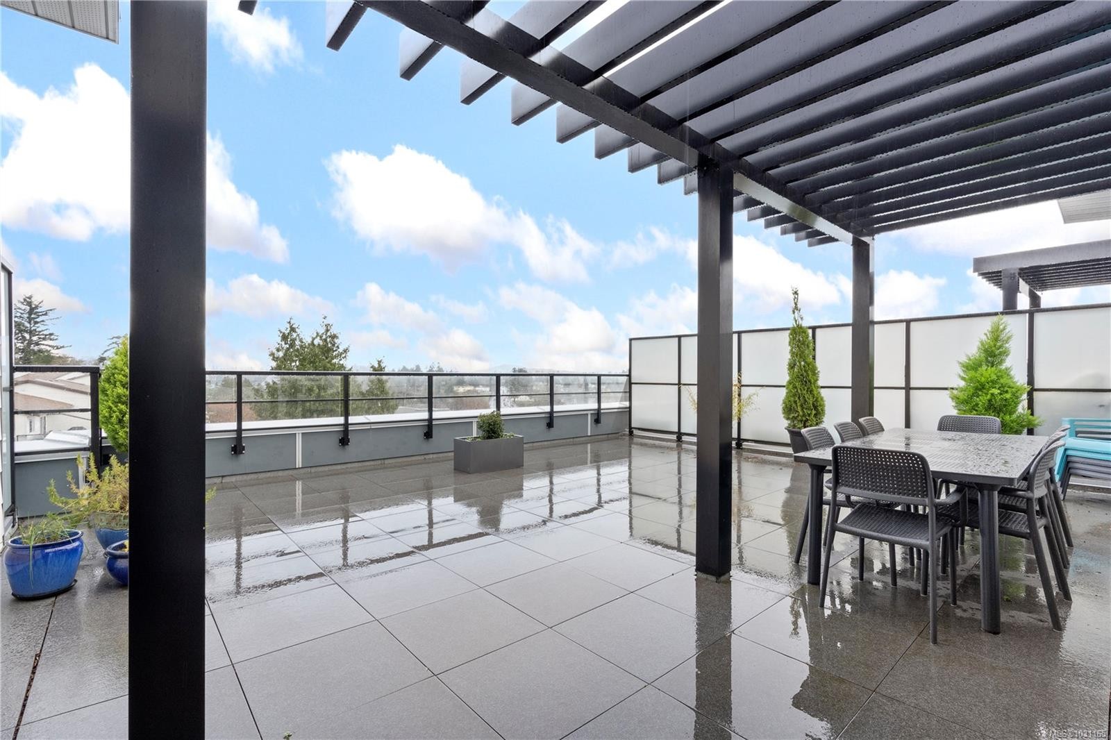 602-1450 Glentana Rd, View Royal, BC - Outdoor With Deck Patio Veranda With Exterior