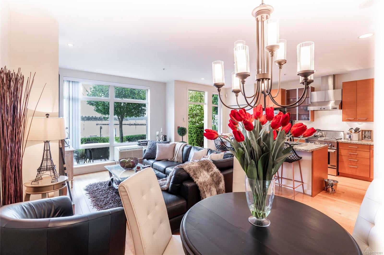 12-38 Front St, Nanaimo, BC