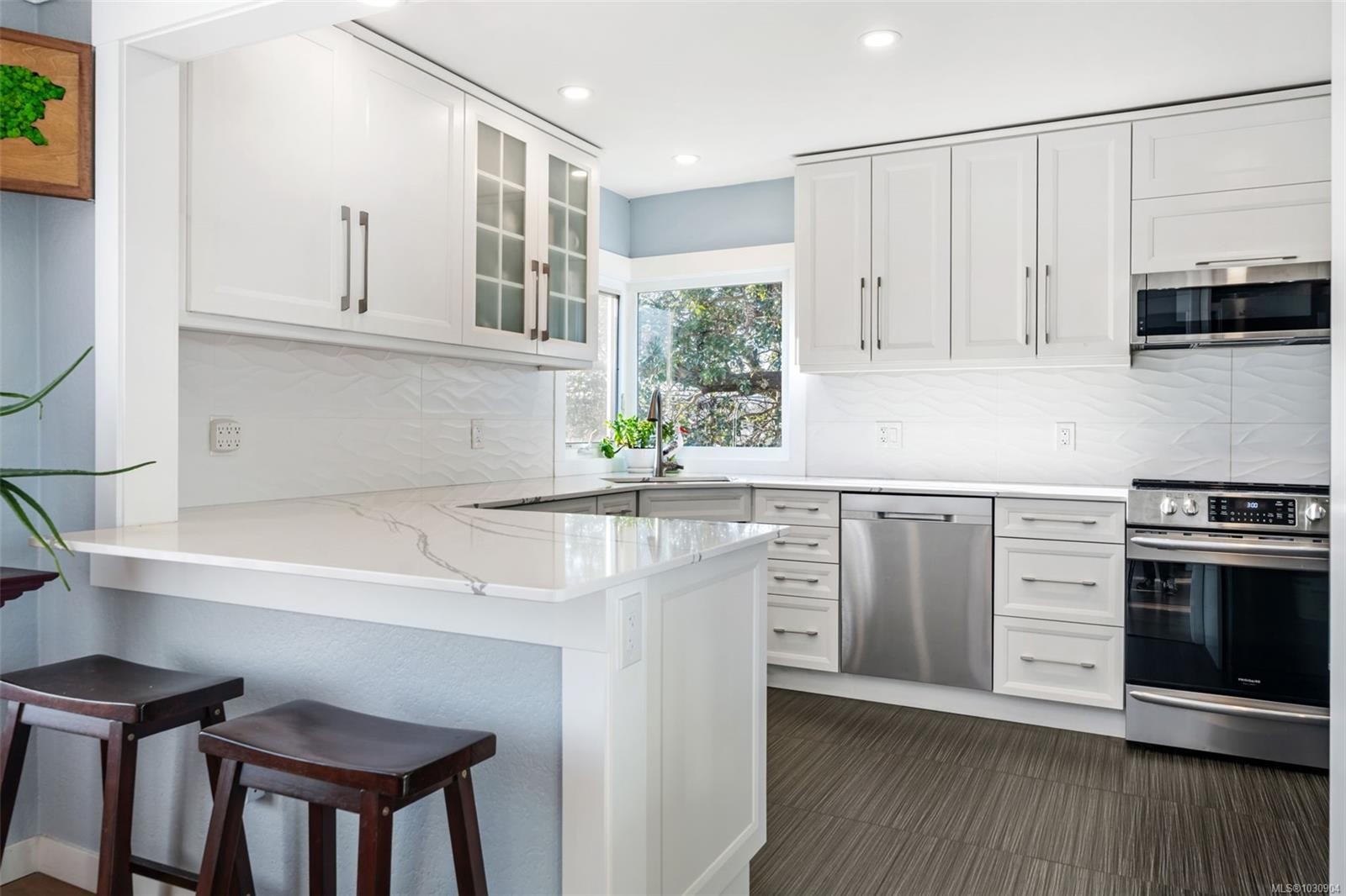 730 Burnside Rd West, Saanich, BC