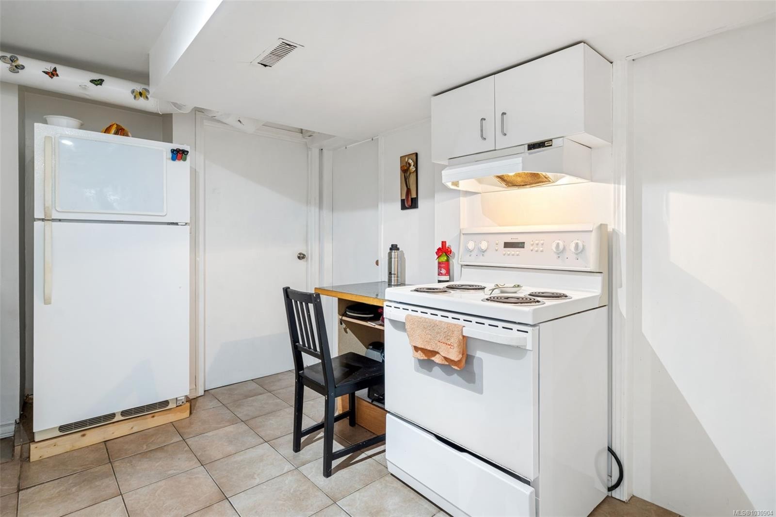 730 Burnside Rd West, Saanich, BC