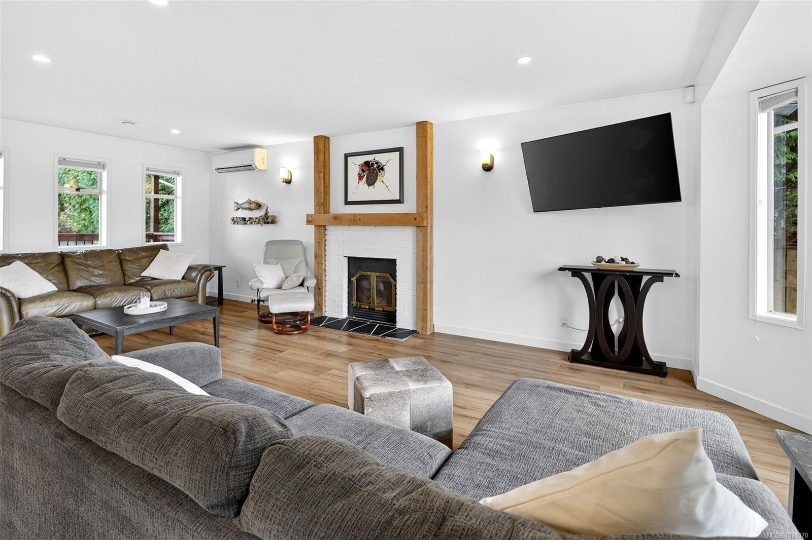 3990 Bow Rd, Saanich, BC