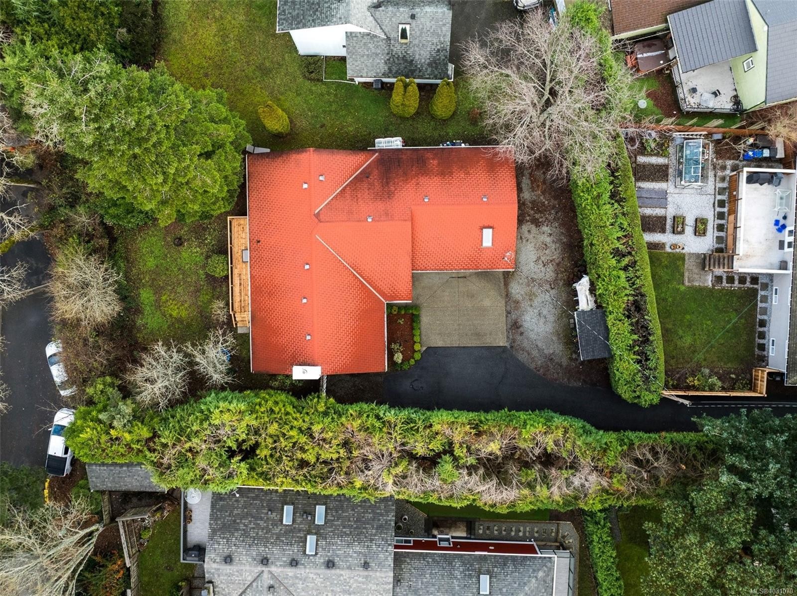 3990 Bow Rd, Saanich, BC