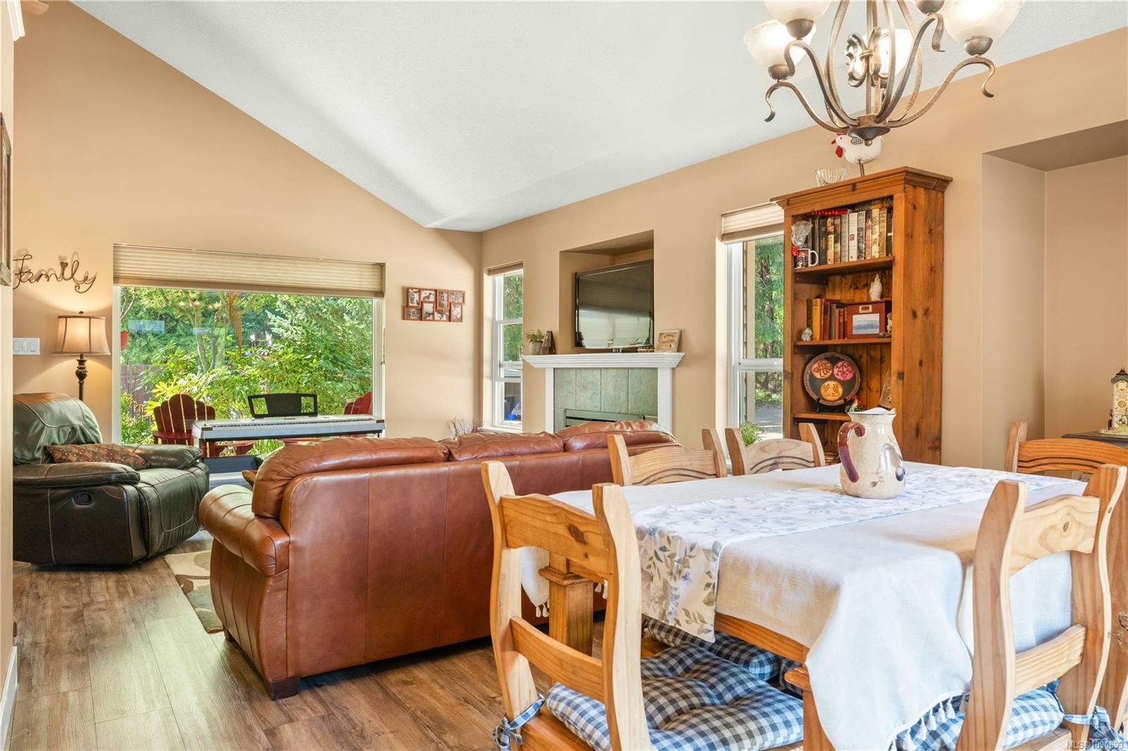 2100 Cedar Rd, Nanaimo, BC