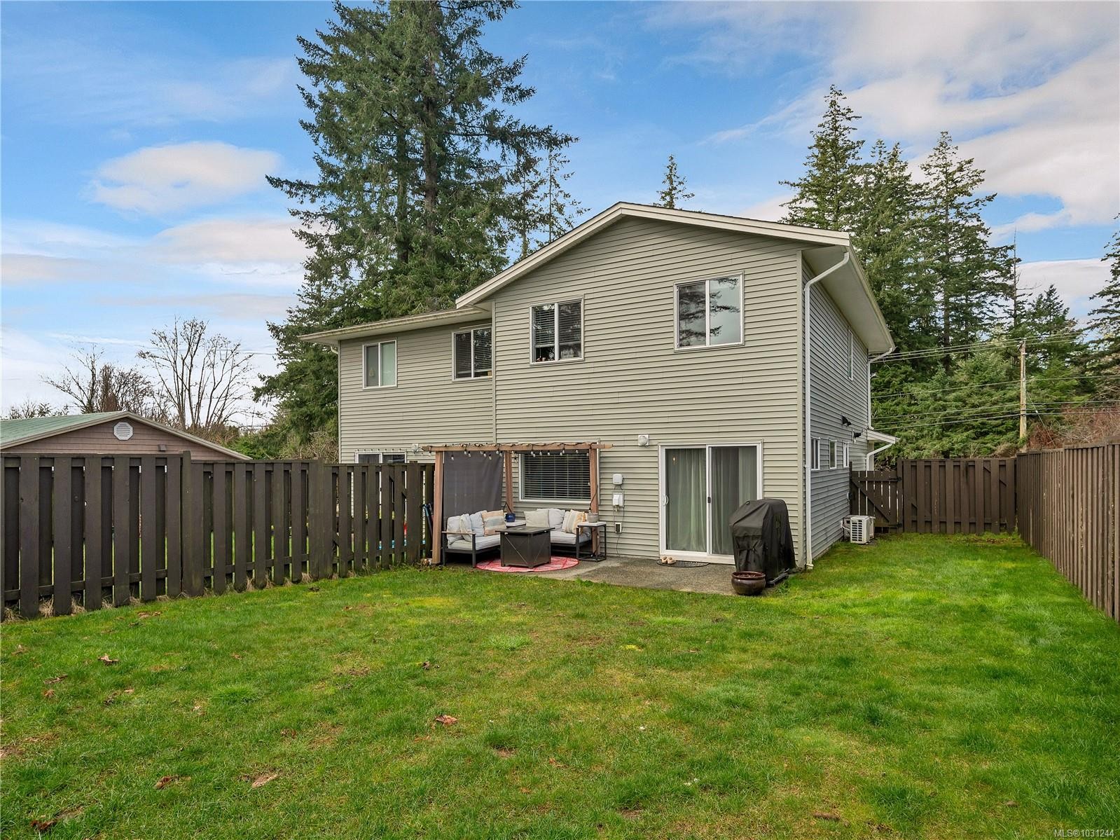 A-535 Petersen Rd, Campbell River, BC - Outdoor