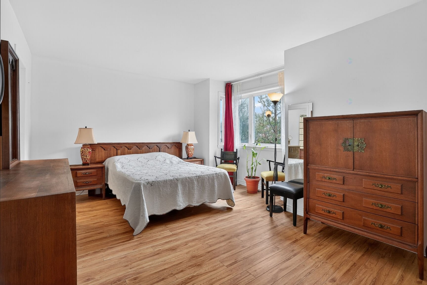Chambre à coucher principale - 34D Boul. Des Sources, Pointe-Claire, QC - Indoor Photo Showing Bedroom