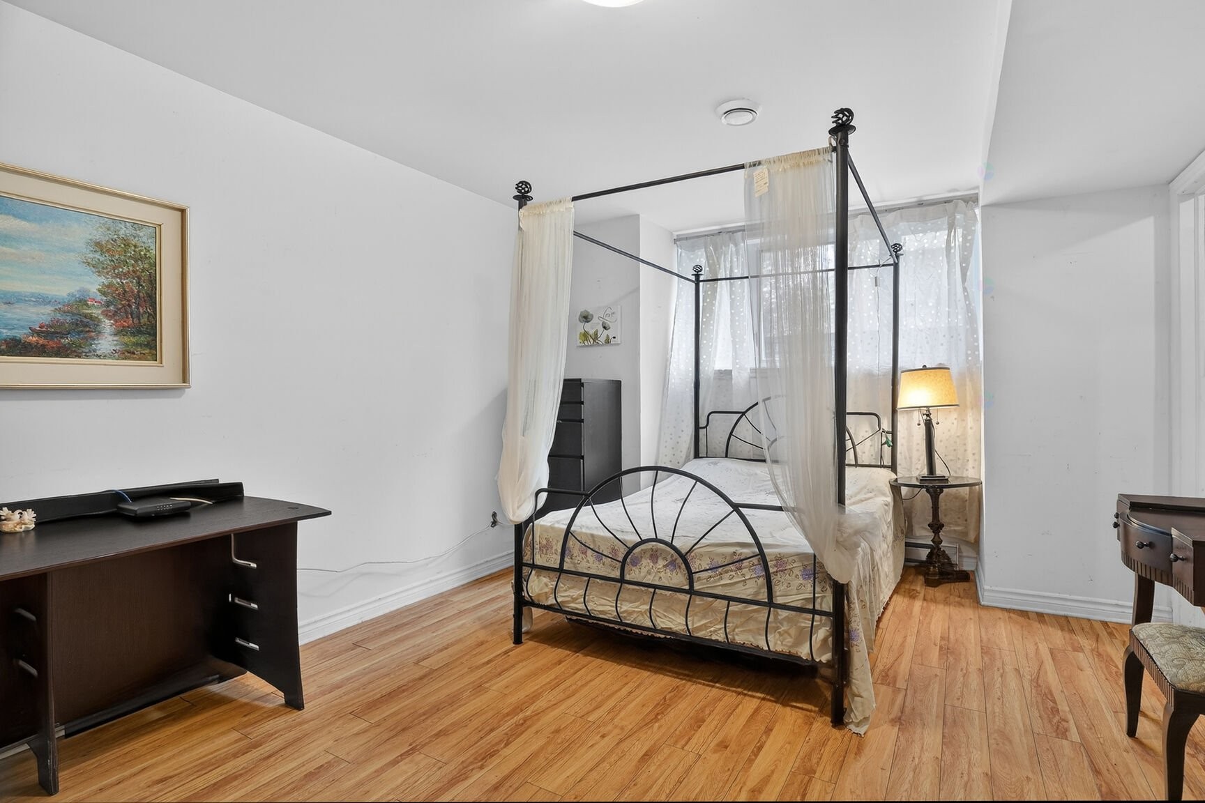Chambre à coucher - 34D Boul. Des Sources, Pointe-Claire, QC - Indoor Photo Showing Bedroom