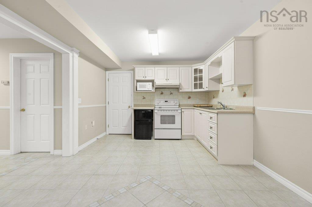 31 Parkmount Close, Clayton Park, NS