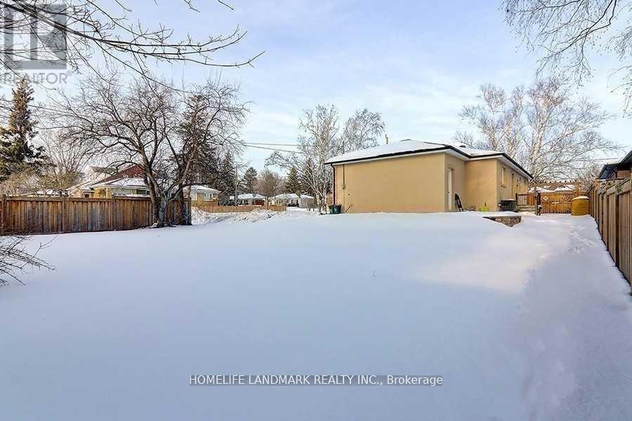 32 Windridge Drive, Markham, ON - Outdoor