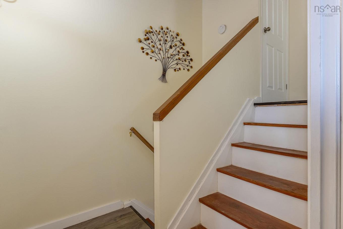 72 Cavendish Road, Halifax, NS