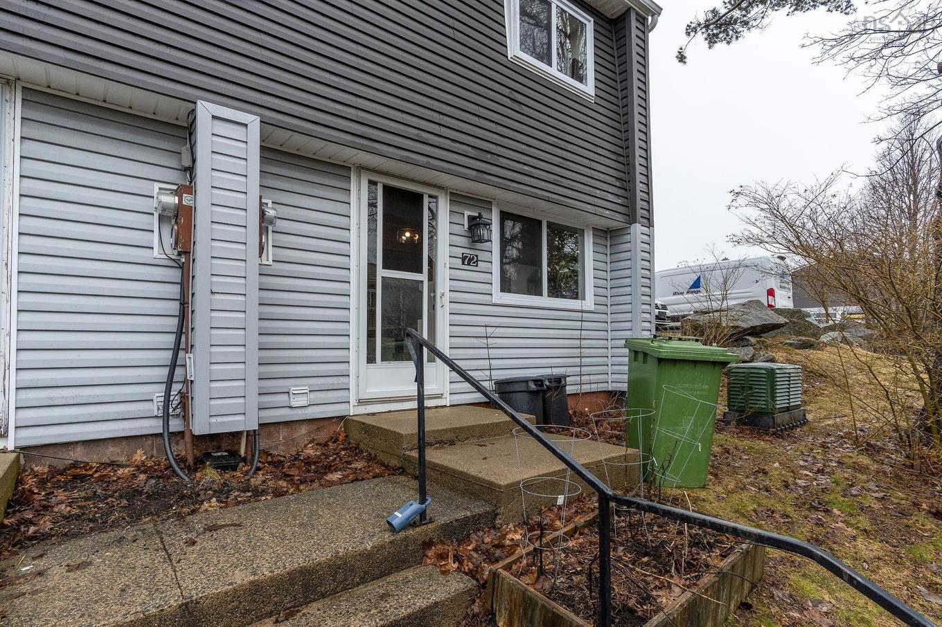72 Cavendish Road, Halifax, NS